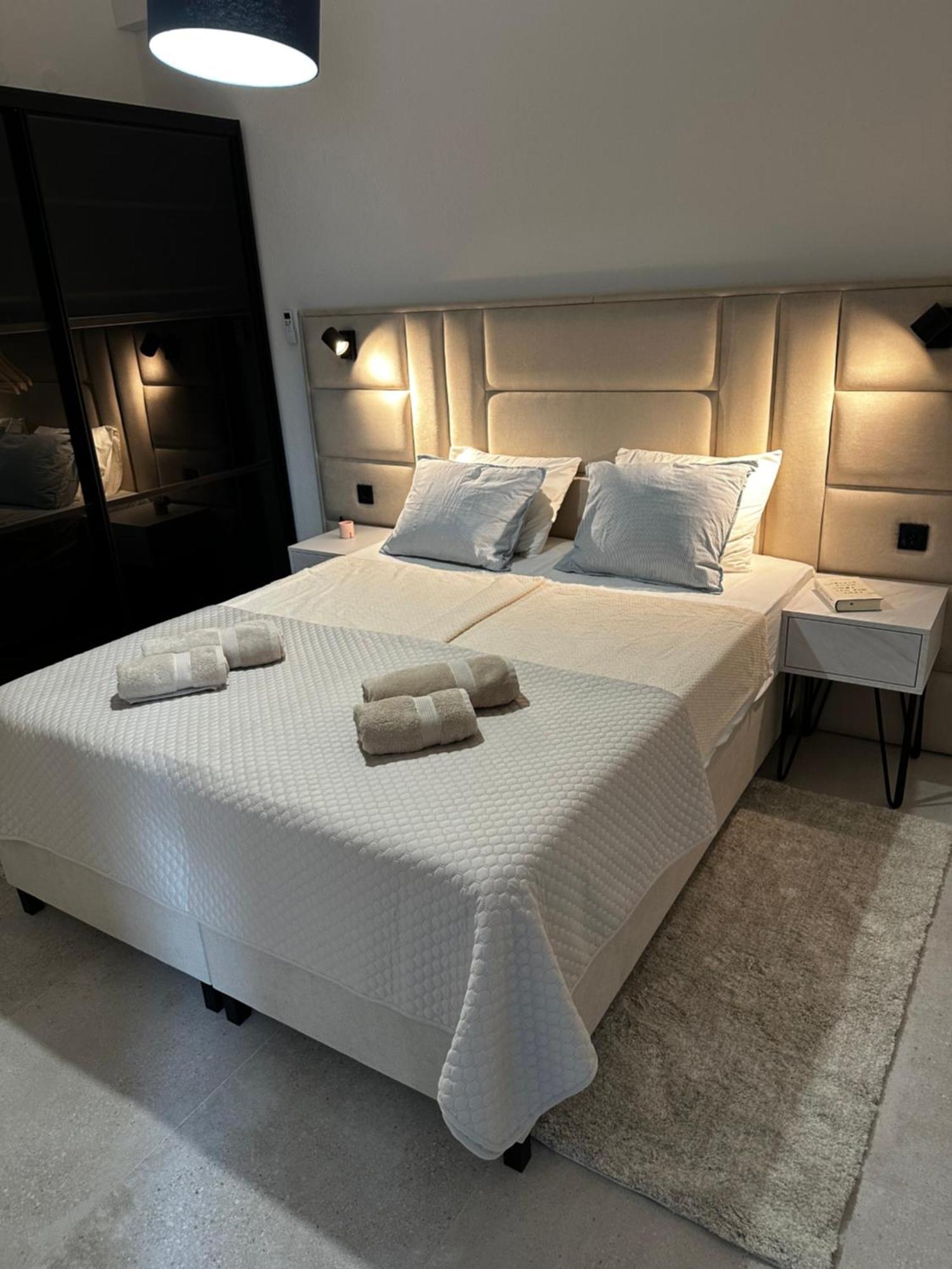 Apartments Zora Trogir Kültér fotó